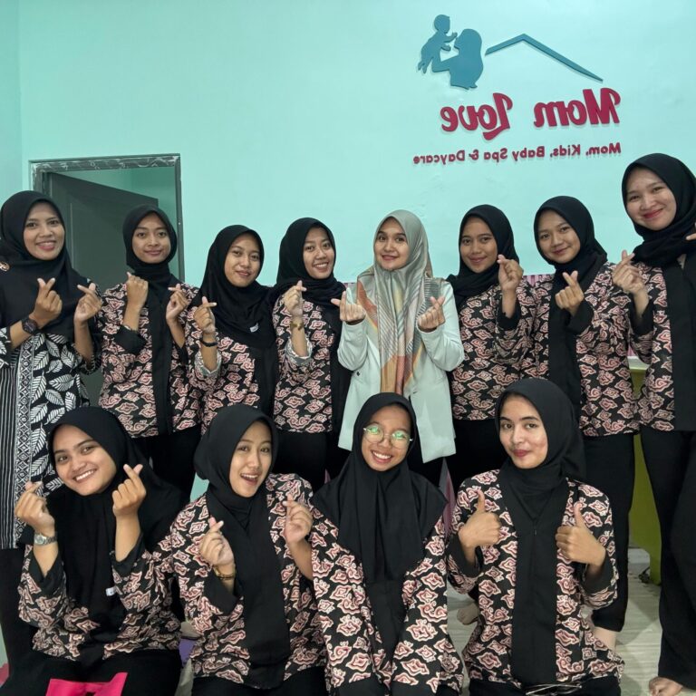 Supervisi dan Bimbingan Praktik Enterpreneurship Baby Spa di GSI Malang Supervisi dan Bimbingan Praktik Enterpreneurship Baby Spa di GSI Malang